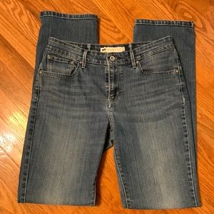 Levi’s straight leg jeans